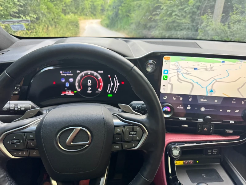 Lexus NX 350h, снимка 9 - Автомобили и джипове - 52530421