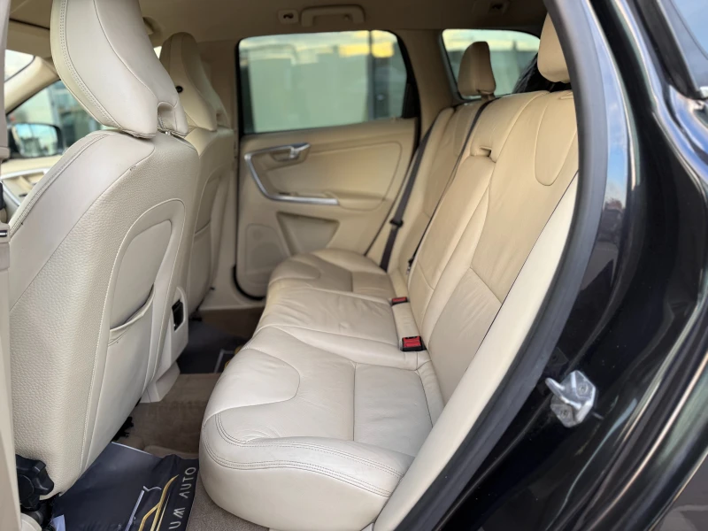 Volvo XC60 6 МЕСЕЦА ГАРАНЦИЯ/2.4D 163к.с. Facelift/Автоматик , снимка 8 - Автомобили и джипове - 52839603