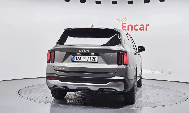 Kia Sorento 4Th Generation Diesel 2.2 2Wd Prestige , снимка 4 - Автомобили и джипове - 53266728