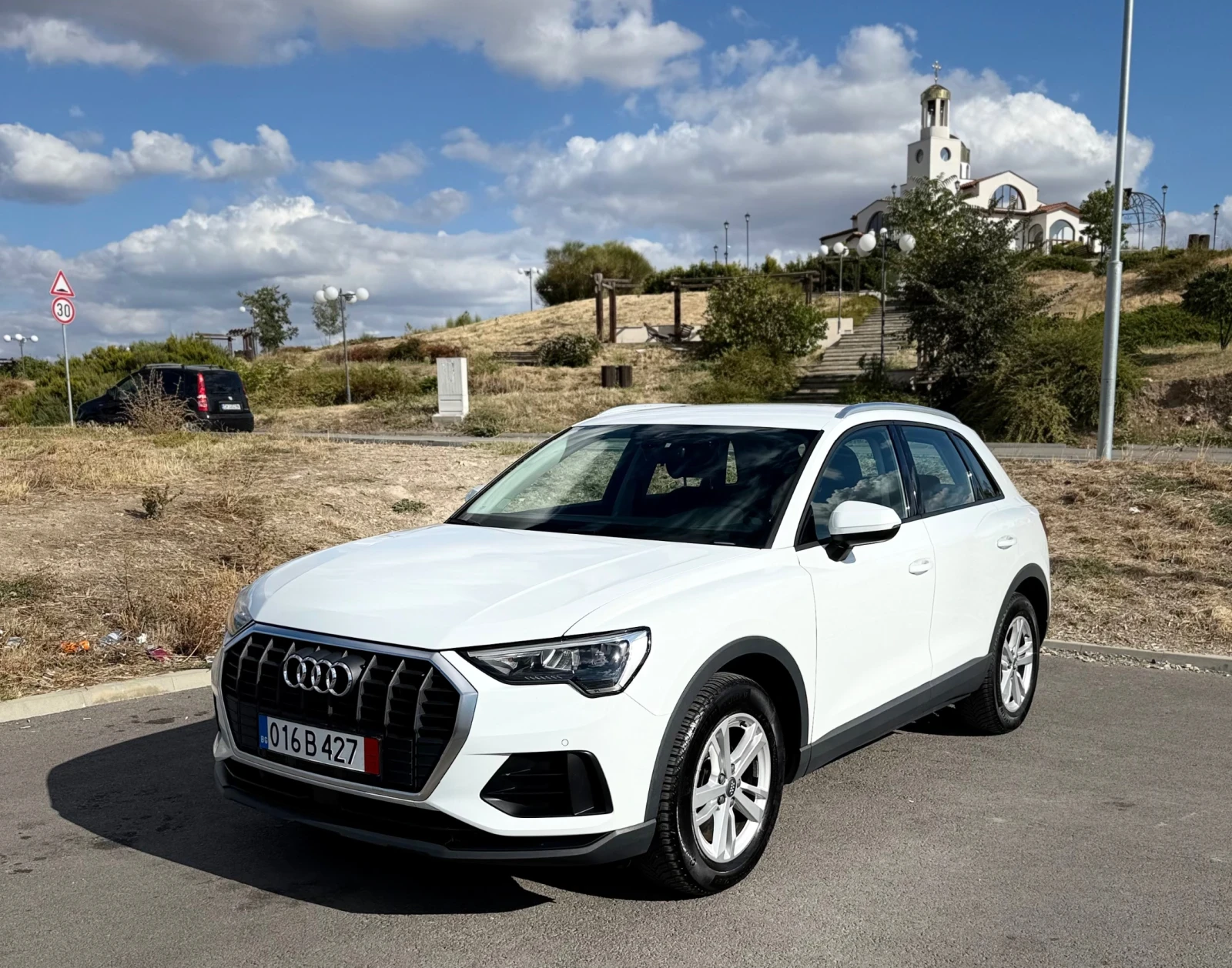 Audi Q3 35TDI* DIGITAL* DISTRONIC*  ЛИЗИНГ 100% Одобрение, снимка 1