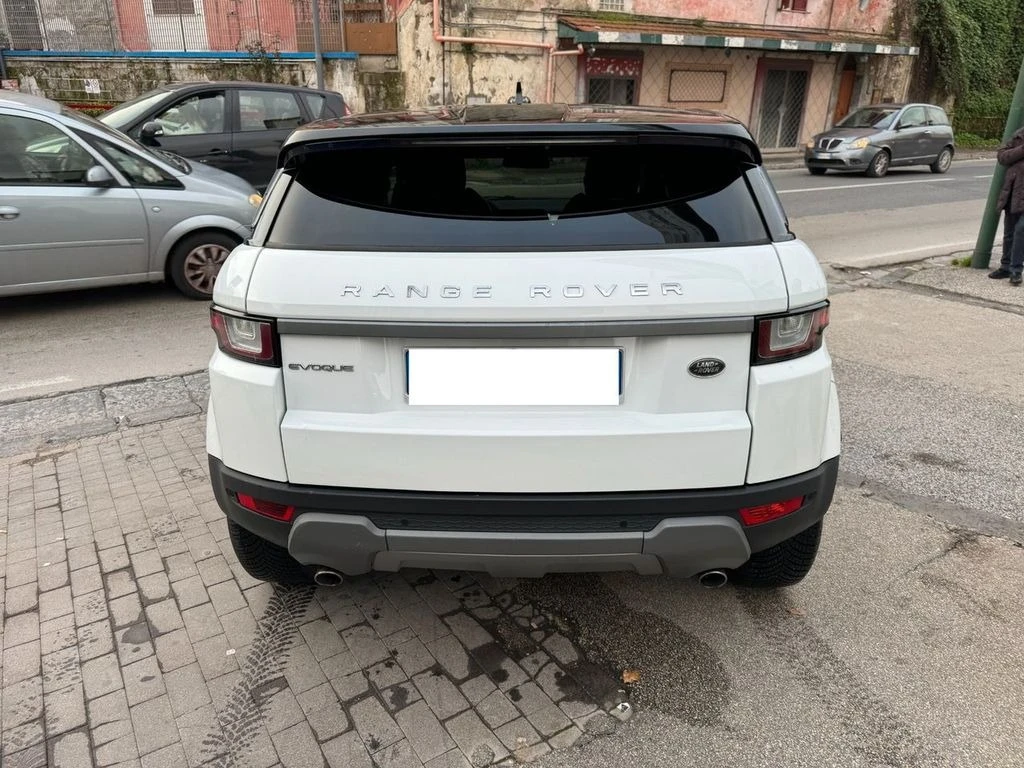 Land Rover Range Rover Evoque 2.0D - изображение 3