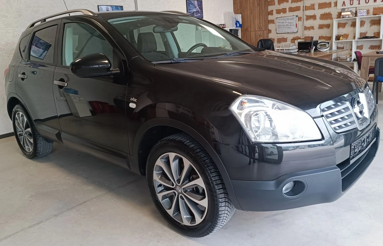 Nissan Qashqai  N-TEC 1.6 БЕНЗИН ГАЗ - изображение 2