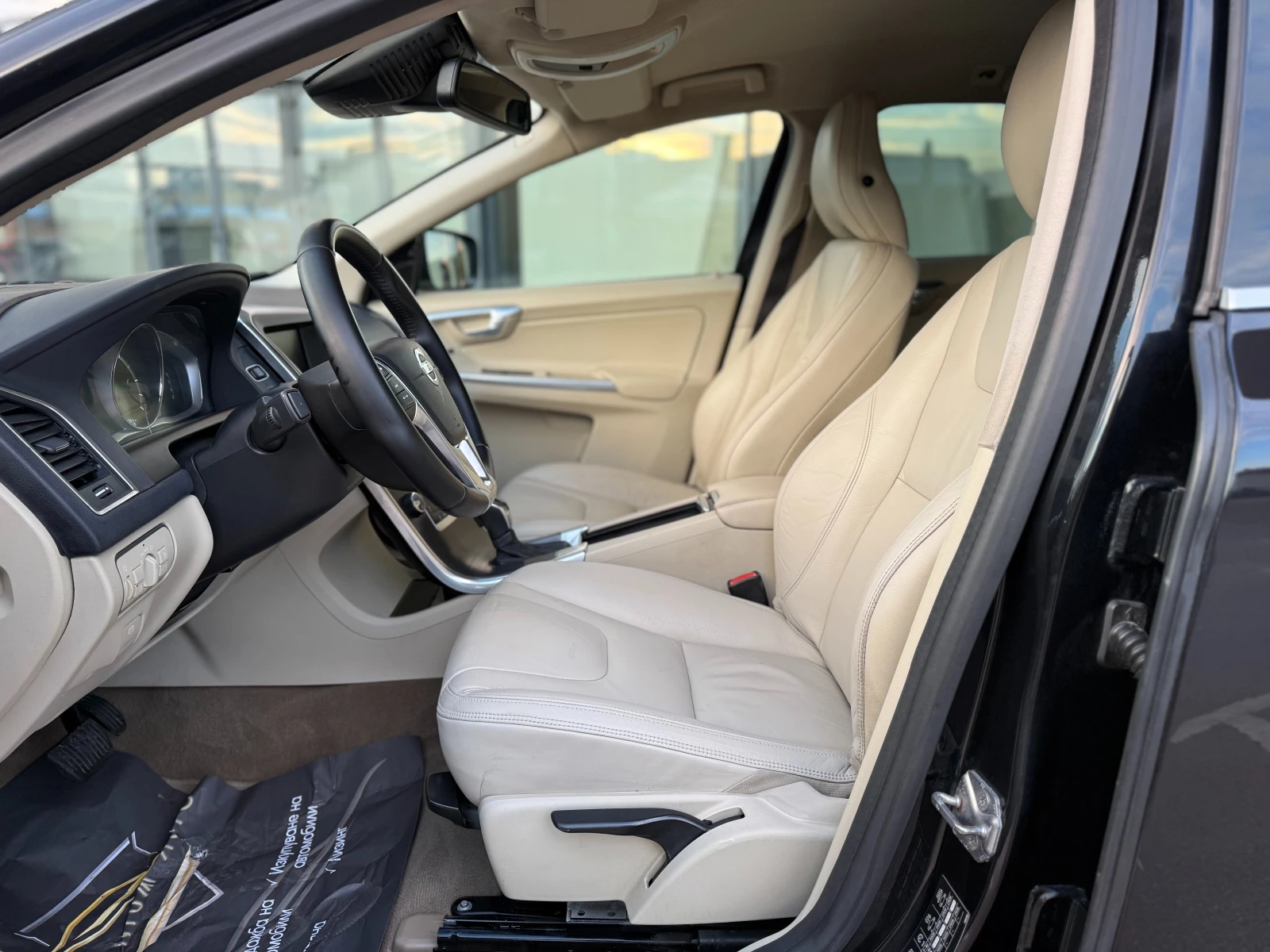 Volvo XC60 6 ������ ��������/2.4D 163�.�. Facelift/���������  | Mobile.bg � ����������� 7