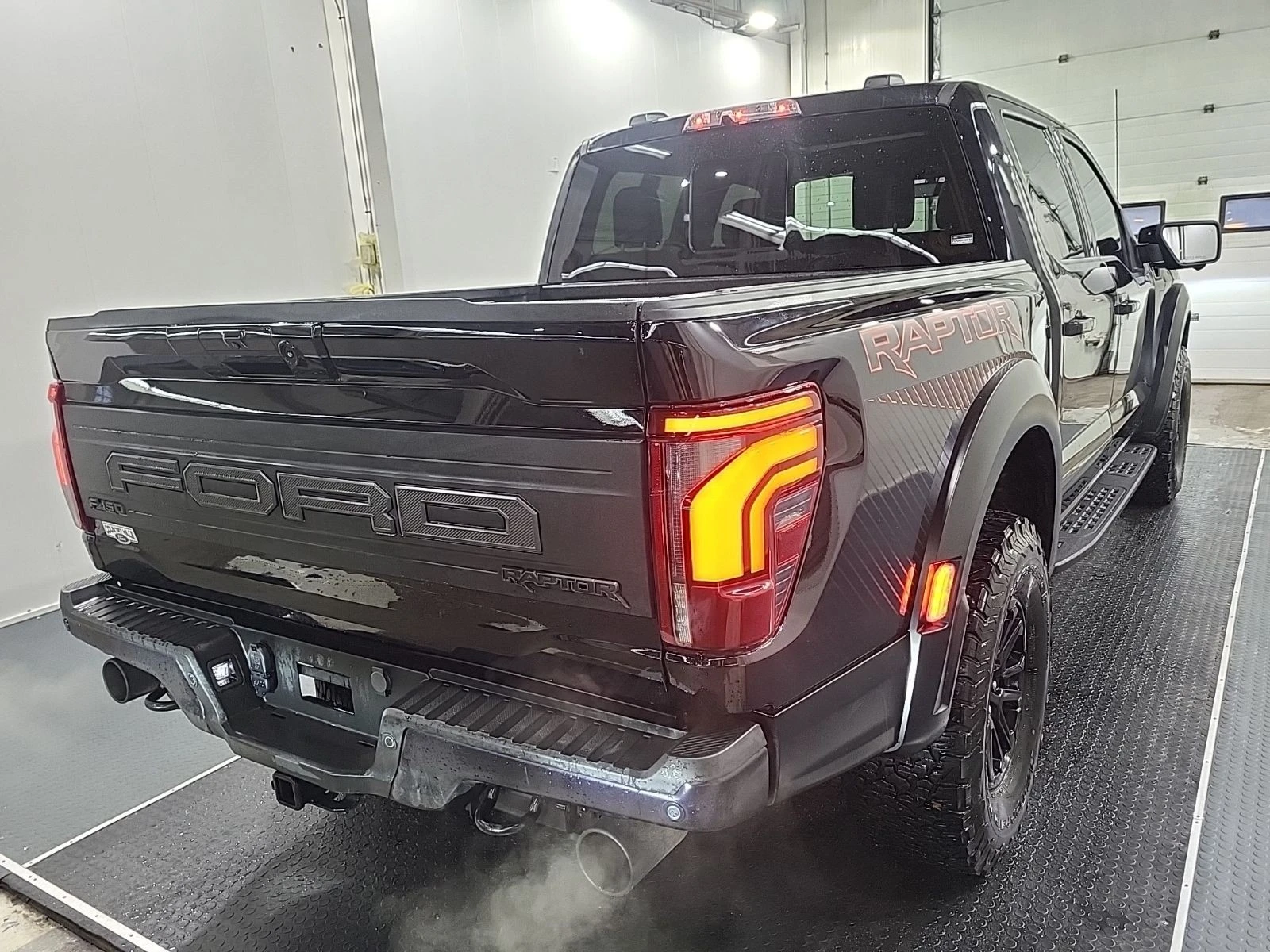 Ford F150 RAPTOR С РЕГИСТРАЦИЯ & АВТО КРЕДИТ - изображение 4