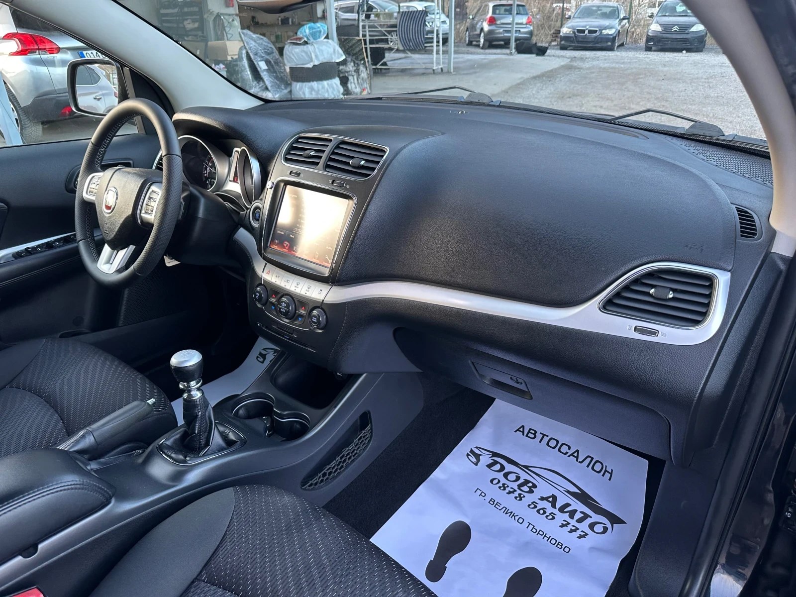 Fiat Freemont 2.0MJT-LOUNGE-7 МЕСТЕН, снимка 15 - Автомобили и джипове - 53835872