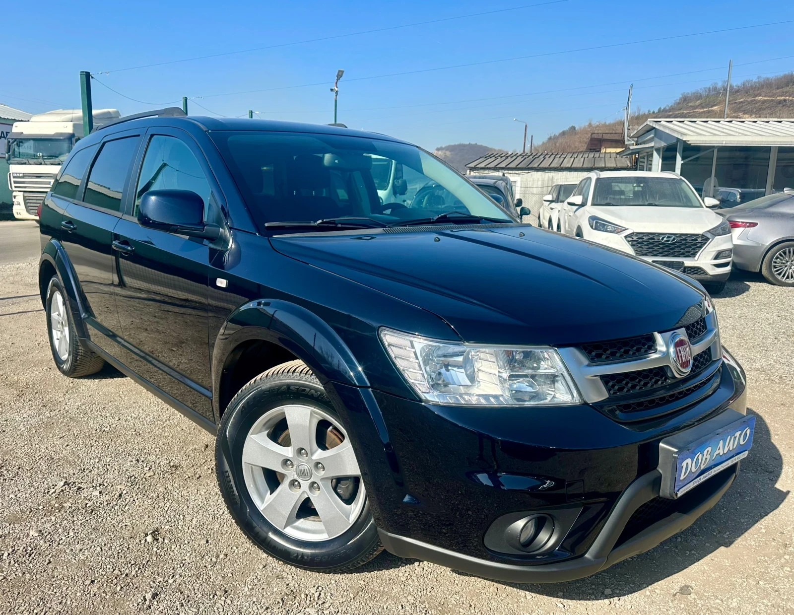 Fiat Freemont 2.0MJT-LOUNGE-7 МЕСТЕН, снимка 7 - Автомобили и джипове - 53835872