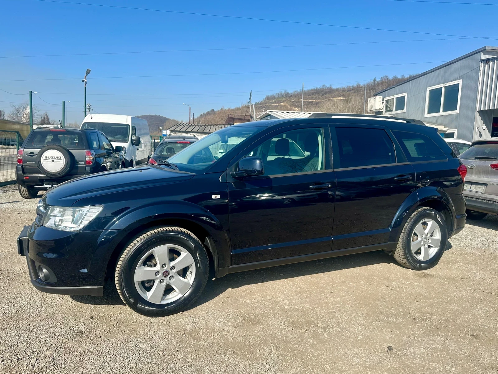 Fiat Freemont 2.0MJT-LOUNGE-7 МЕСТЕН, снимка 2 - Автомобили и джипове - 53835872