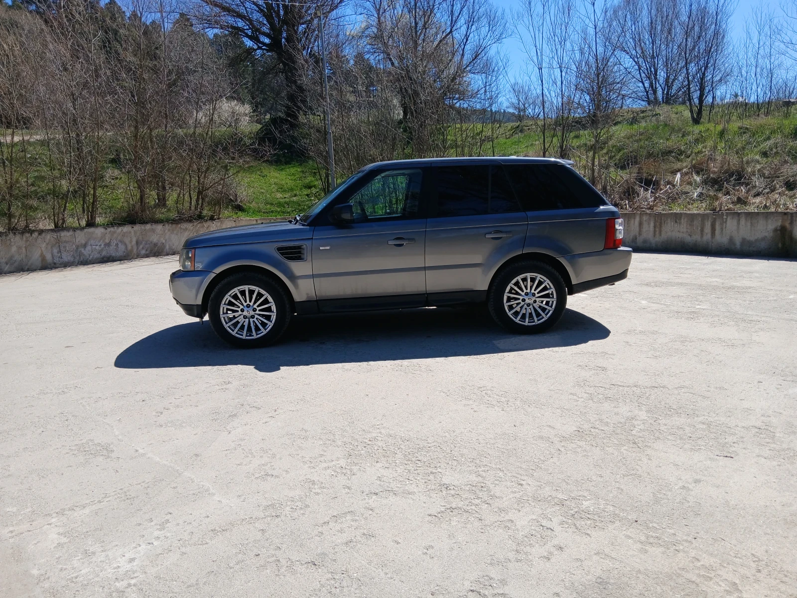 Land Rover Range Rover Sport 2.7 д, снимка 7 - Автомобили и джипове - 54122119