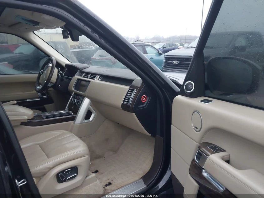 Land Rover Range rover 5.0L V-8 DI, DOHC, VVT, SUPERCHARGER, 510HP 4X4 | Mobile.bg � ����������� 5