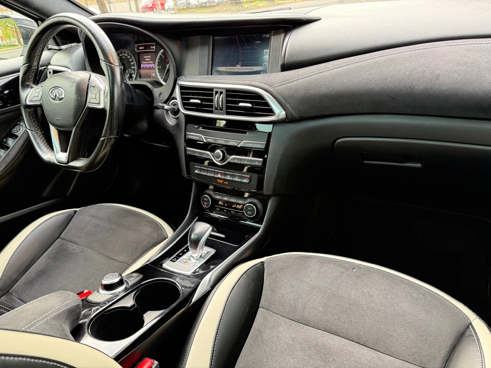 Infiniti Q30 Q30S* AWD* �������* ���������* �������* TOP | Mobile.bg � ����������� 14