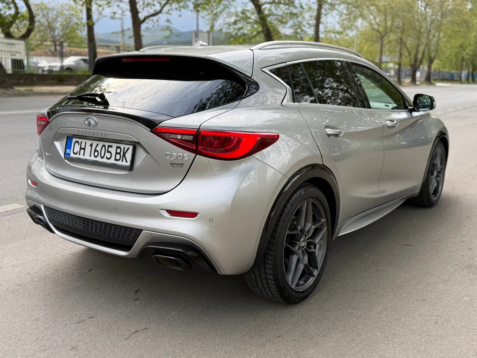 Infiniti Q30 Q30S* AWD* �������* ���������* �������* TOP | Mobile.bg � ����������� 2