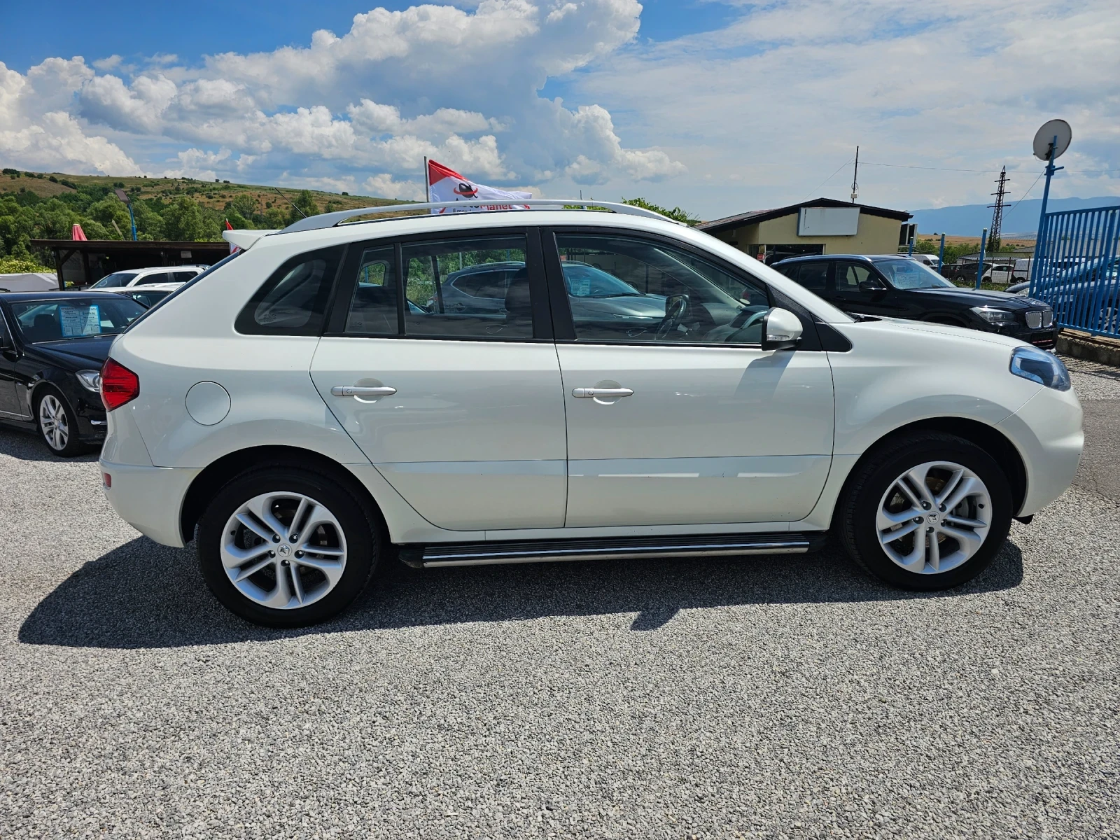 Renault Koleos 2.0tdci 4x4 , снимка 7 - Автомобили и джипове - 55131040