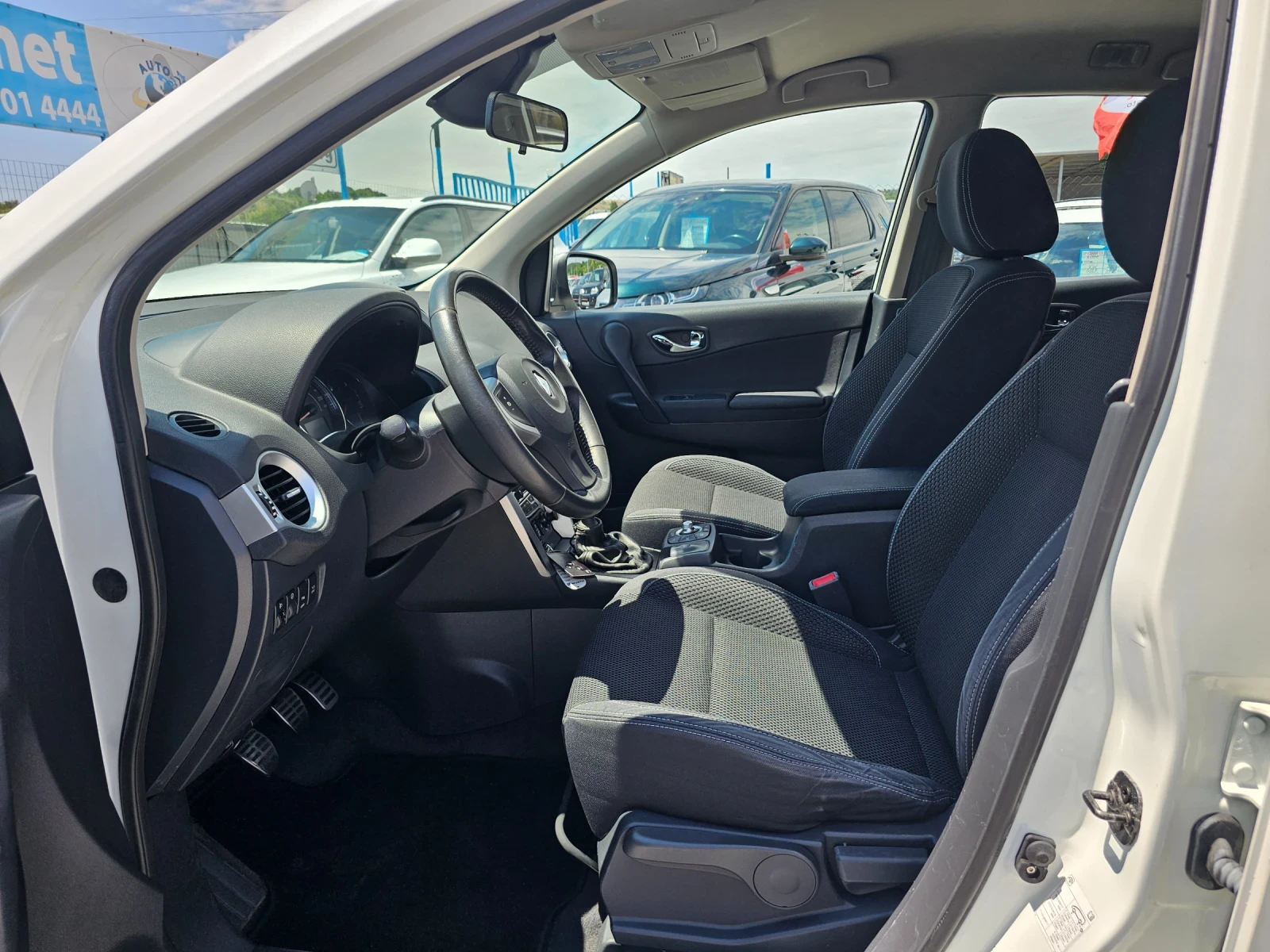 Renault Koleos 2.0tdci 4x4 , снимка 9 - Автомобили и джипове - 55131040
