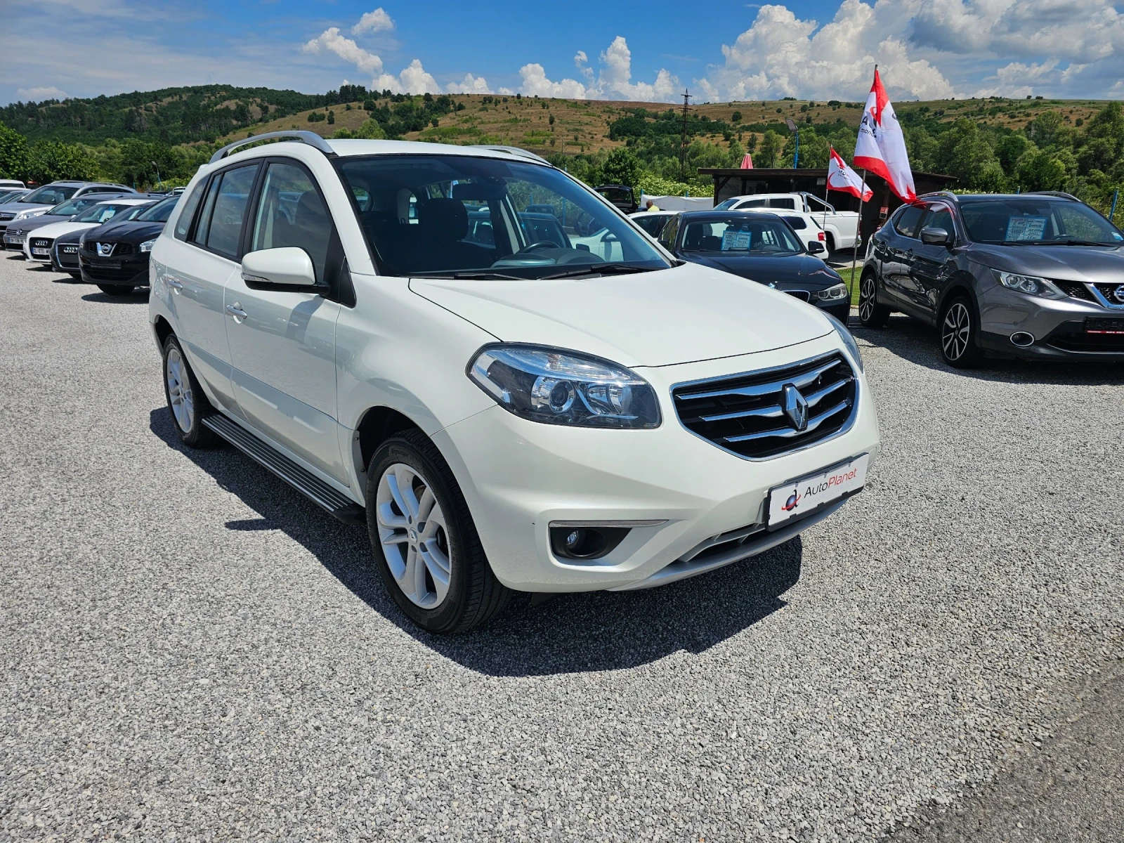 Renault Koleos 2.0tdci 4x4 , снимка 8 - Автомобили и джипове - 55131040