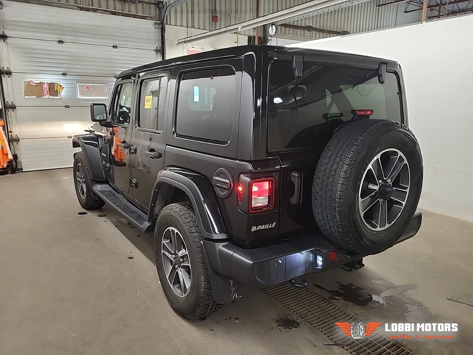 Jeep Wrangler, снимка 4 - Автомобили и джипове - 55928792