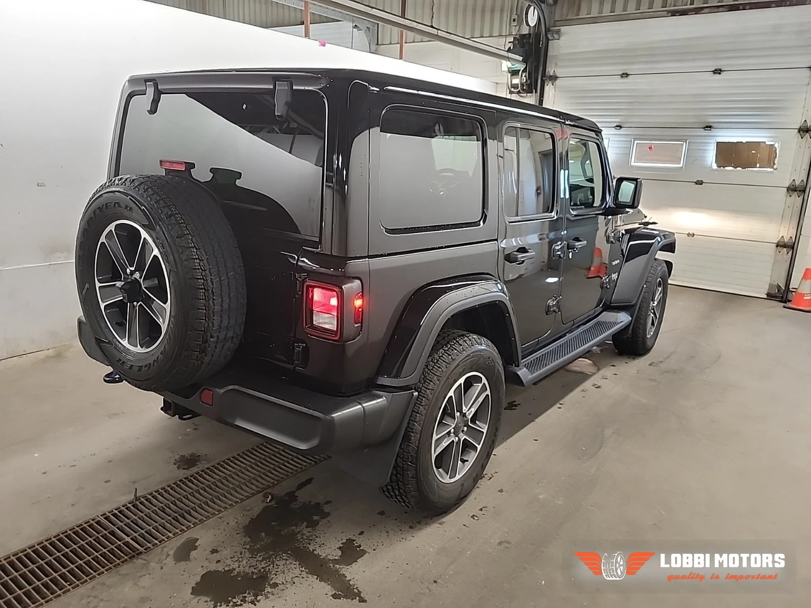 Jeep Wrangler, снимка 3 - Автомобили и джипове - 55928792