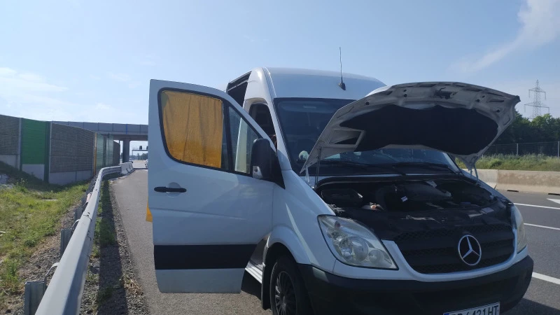 Mercedes-Benz Sprinter 311, снимка 1 - Бусове и автобуси - 47778574