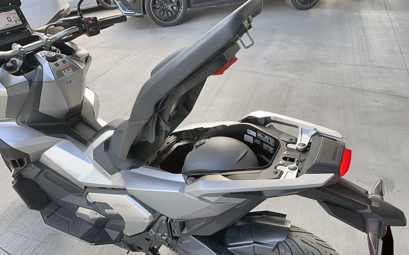 Honda X-ADV 750, снимка 8 - Мотоциклети и мототехника - 51108660