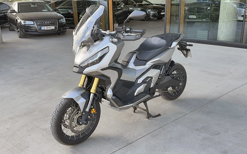 Honda X-ADV 750, снимка 2 - Мотоциклети и мототехника - 51108660