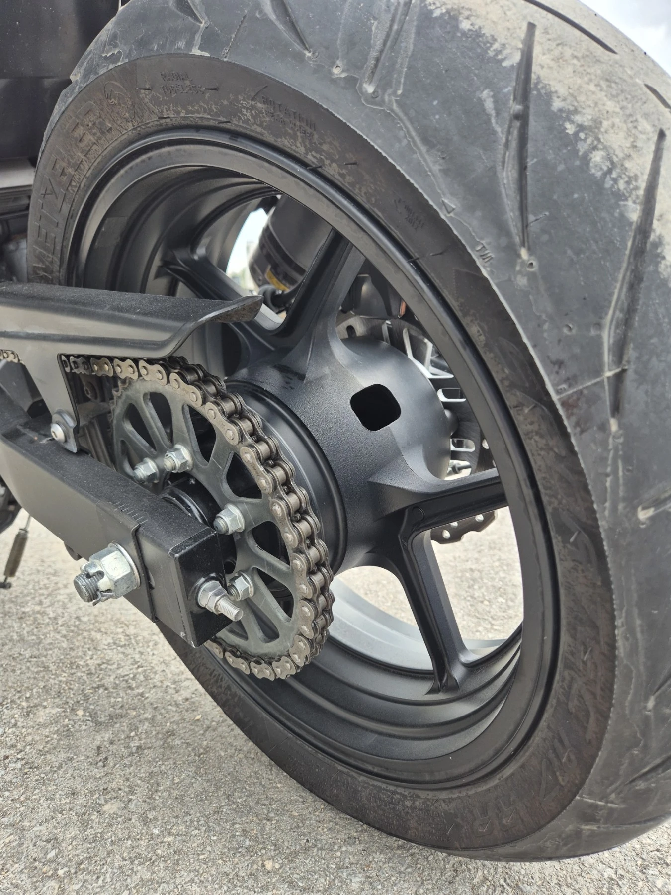 Kawasaki Z 750 ABS!!! A2!!! AKRAPOVIC!!! Нов внос ШВЕЙЦАРИЯ! , снимка 15 - Мотоциклети и мототехника - 53861121