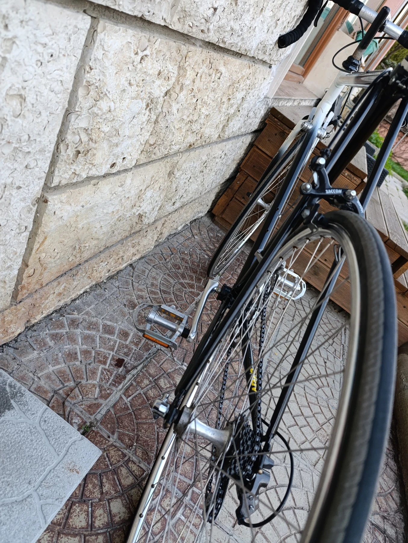 ������ | Mobile.bg � ����������� 8