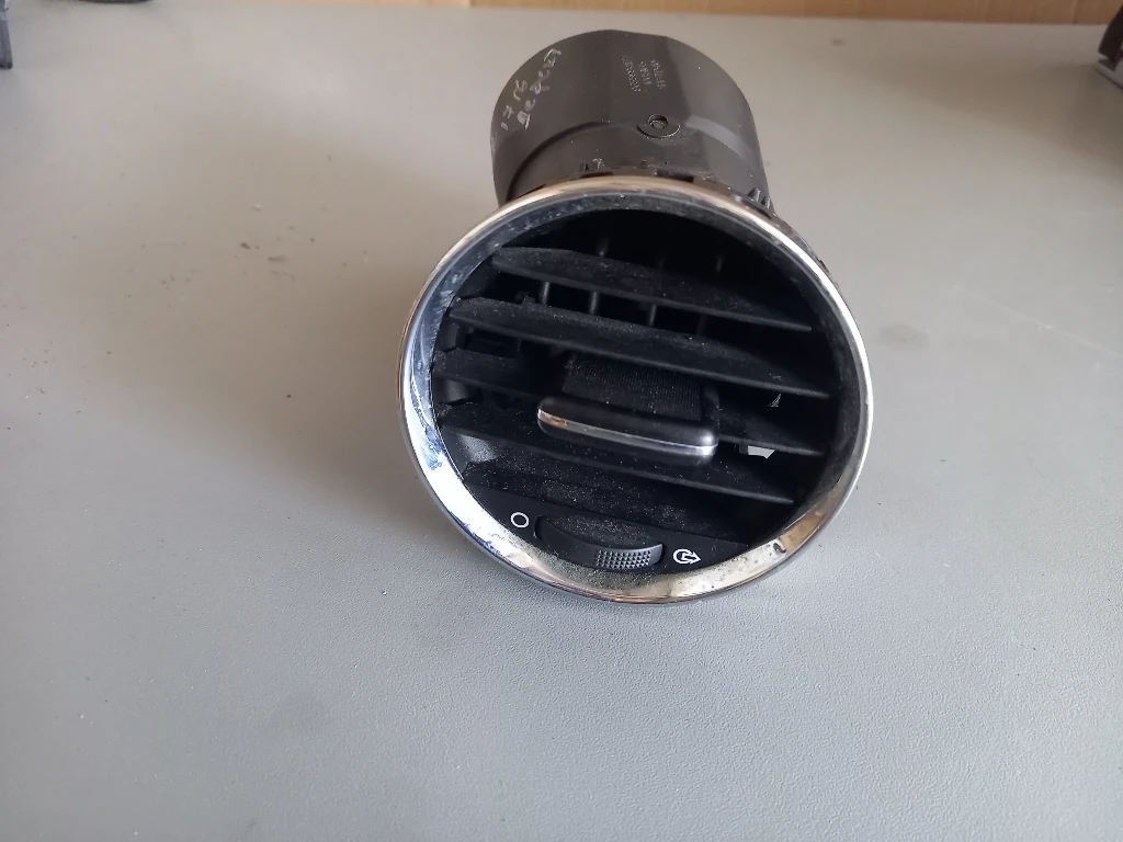 ������� ����� ���� 5008 (�) | Mobile.bg � ����������� 1