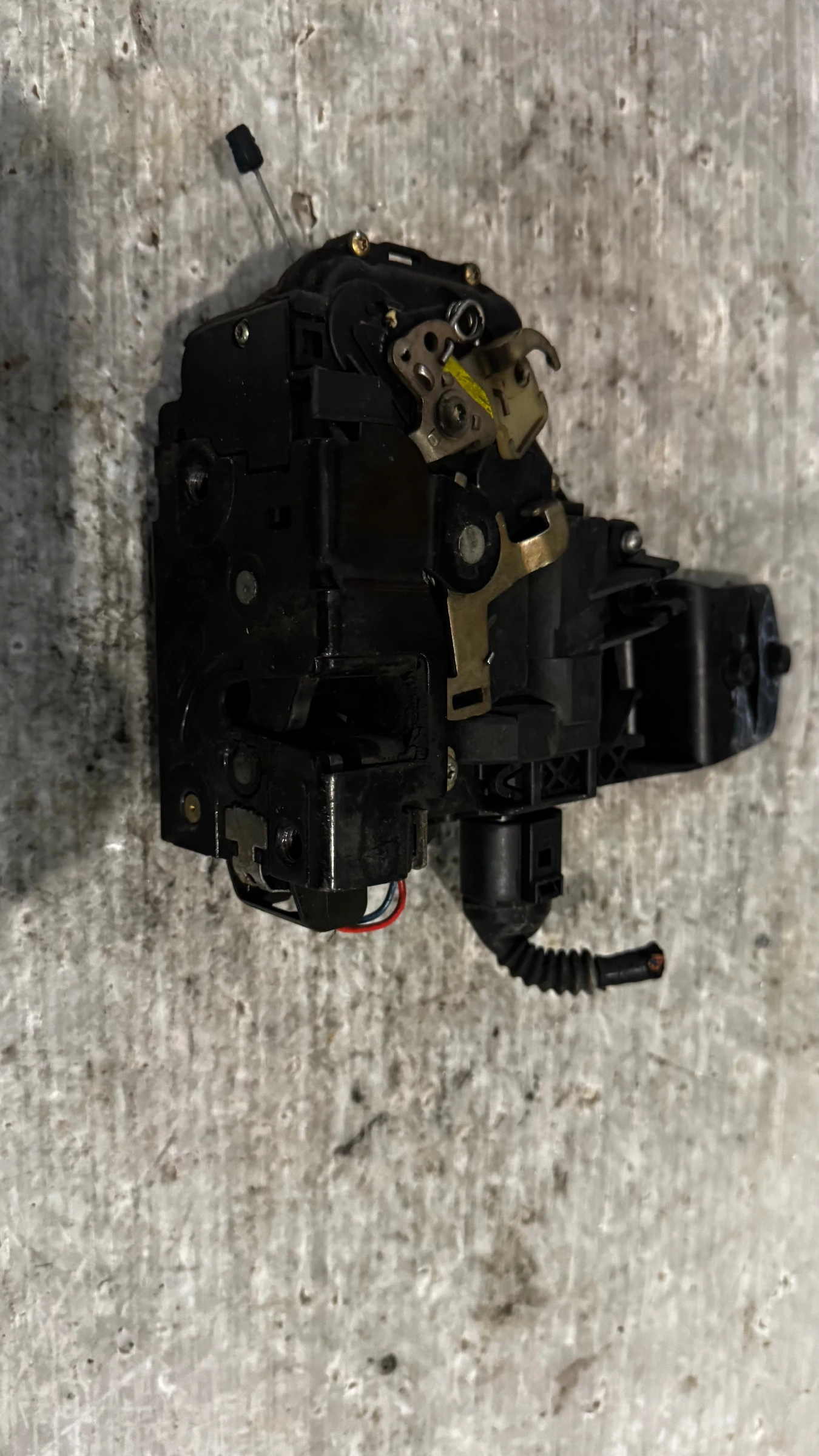 ����� �� ����� �� VW - 3B1837015A / 117674-1 02 | Mobile.bg � ����������� 2