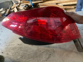      Peugeot 308 2011 | Mobile.bg    3