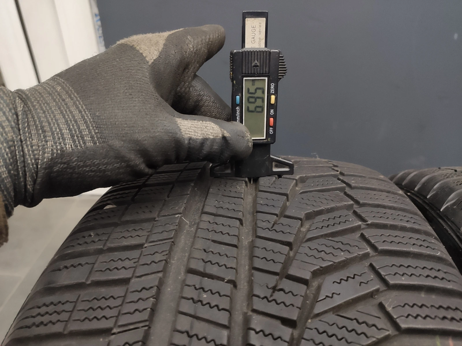  235/40R18 | Mobile.bg   6