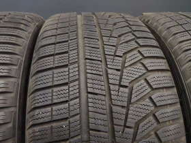 Гуми Зимни 235/40R18, снимка 3 - Гуми и джанти - 43724835