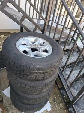 ����� �� �������� �� ���� � ������ 255/65R16