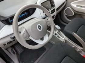 Renault Zoe Z.E. 40 Life + Гаранция, снимка 10