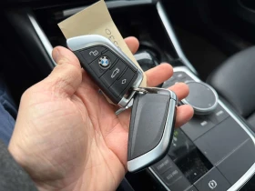 BMW 330 330i xDrive  CARFAX, снимка 11