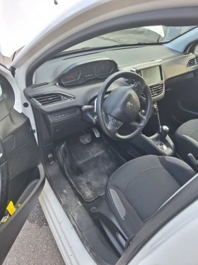 Peugeot 208 1.4, снимка 7
