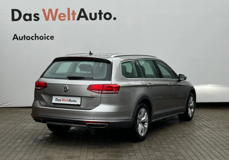 VW Passat 2.0TDI BMT 4MOTION, снимка 2 - Автомобили и джипове - 46914304