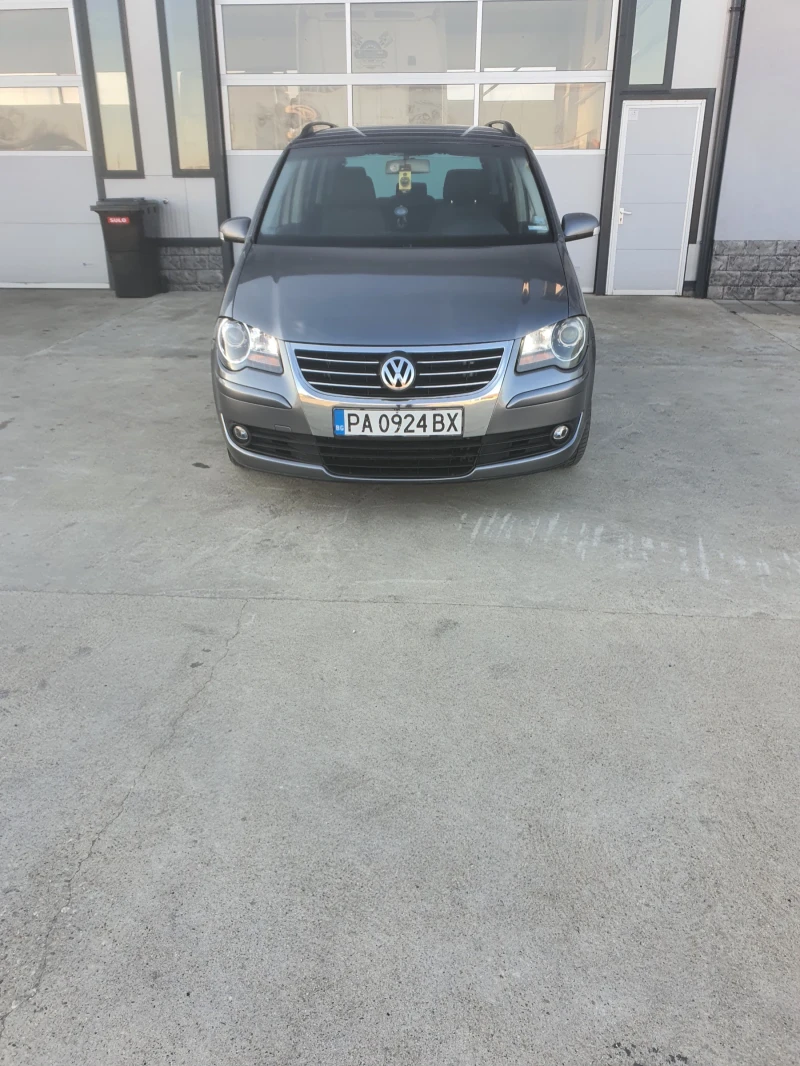 VW Touran, снимка 1 - Автомобили и джипове - 48555171