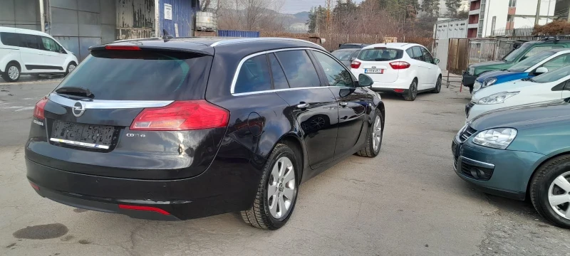 Opel Insignia х4 Sport Tourer SW Cosmo-2.0D(163 hp)Automatic, снимка 4 - Автомобили и джипове - 49220249