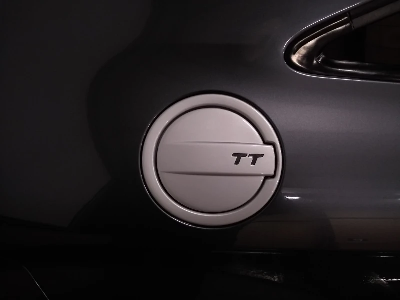 Audi Tt 2.0 TFSI S-Line, снимка 10 - Автомобили и джипове - 52182396