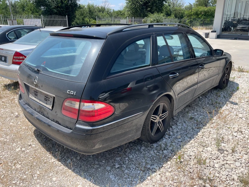 Mercedes-Benz E 270 diesel, снимка 10 - Автомобили и джипове - 50696985