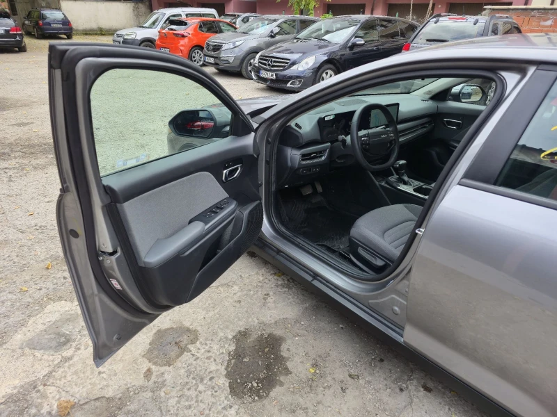 Kia K4 EX+ , снимка 8 - Автомобили и джипове - 52069122