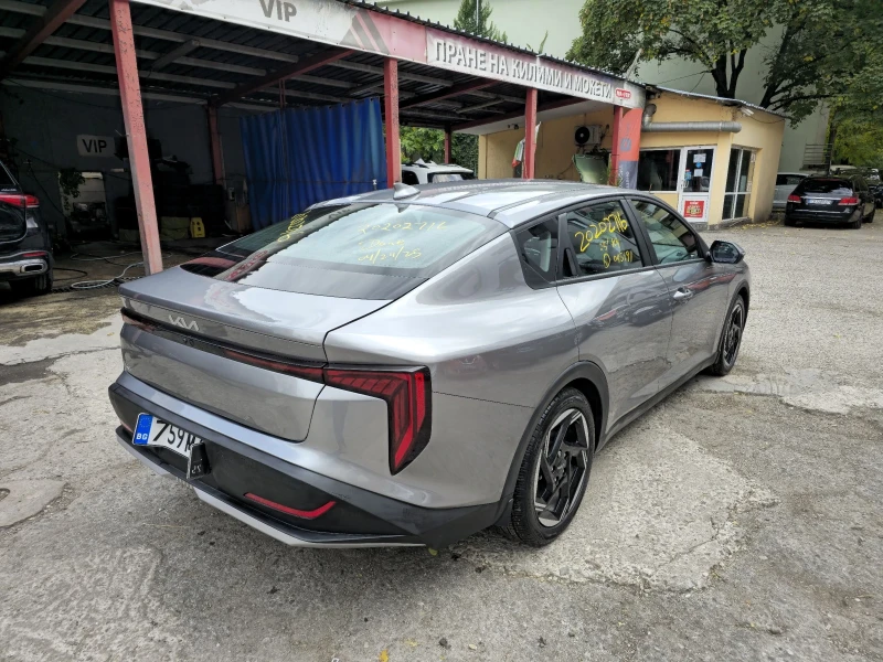 Kia K4 EX+ , снимка 5 - Автомобили и джипове - 52069122