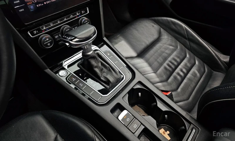 VW Arteon, снимка 9 - Автомобили и джипове - 53229013