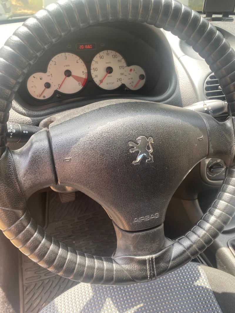 Peugeot 206, снимка 7 - Автомобили и джипове - 53575950
