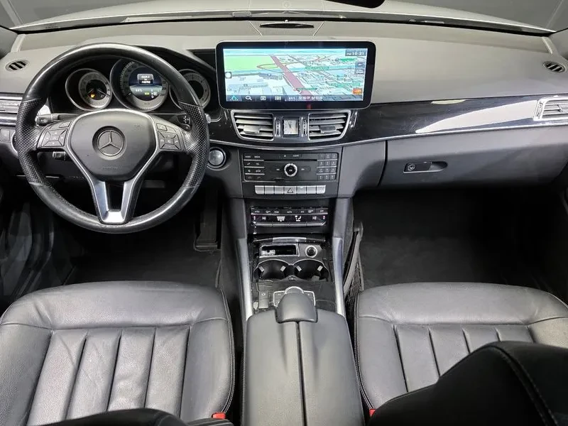 Mercedes-Benz E 220 Bluetech Avant Garde Sports, снимка 7 - Автомобили и джипове - 53876656