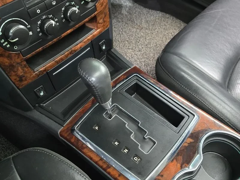 Chrysler 300c 3.5, снимка 9 - Автомобили и джипове - 54326015