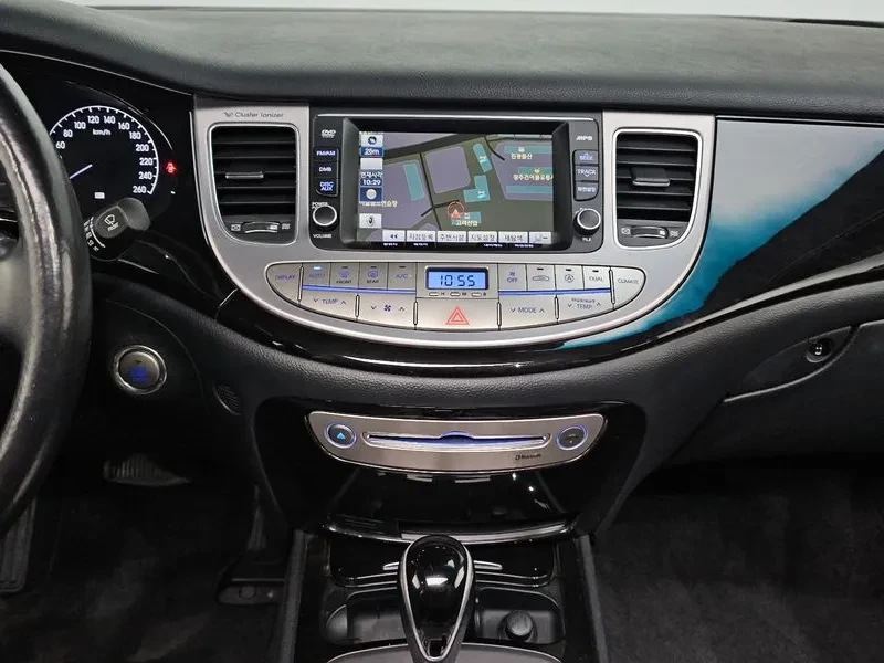 Hyundai Genesis 3.3, снимка 14 - Автомобили и джипове - 54618160