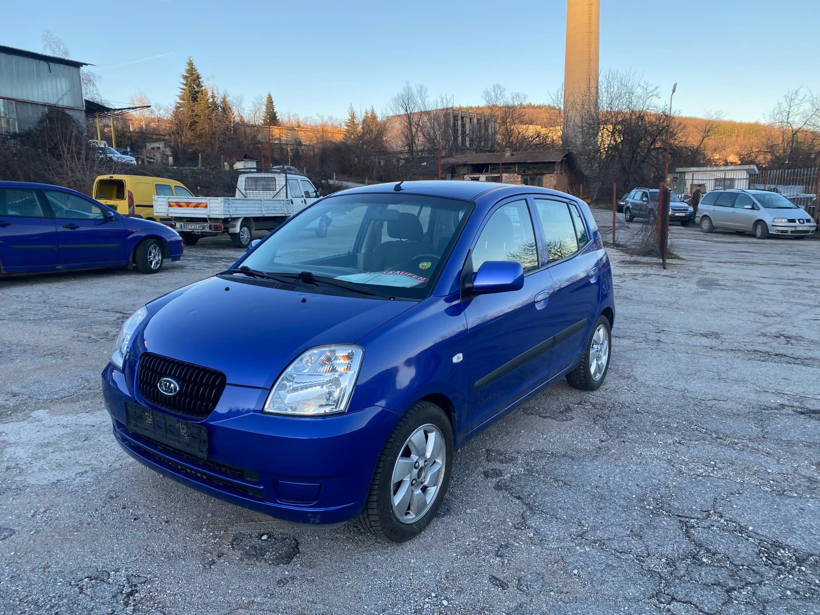 Kia Picanto 1.1 бензин  - [1] 