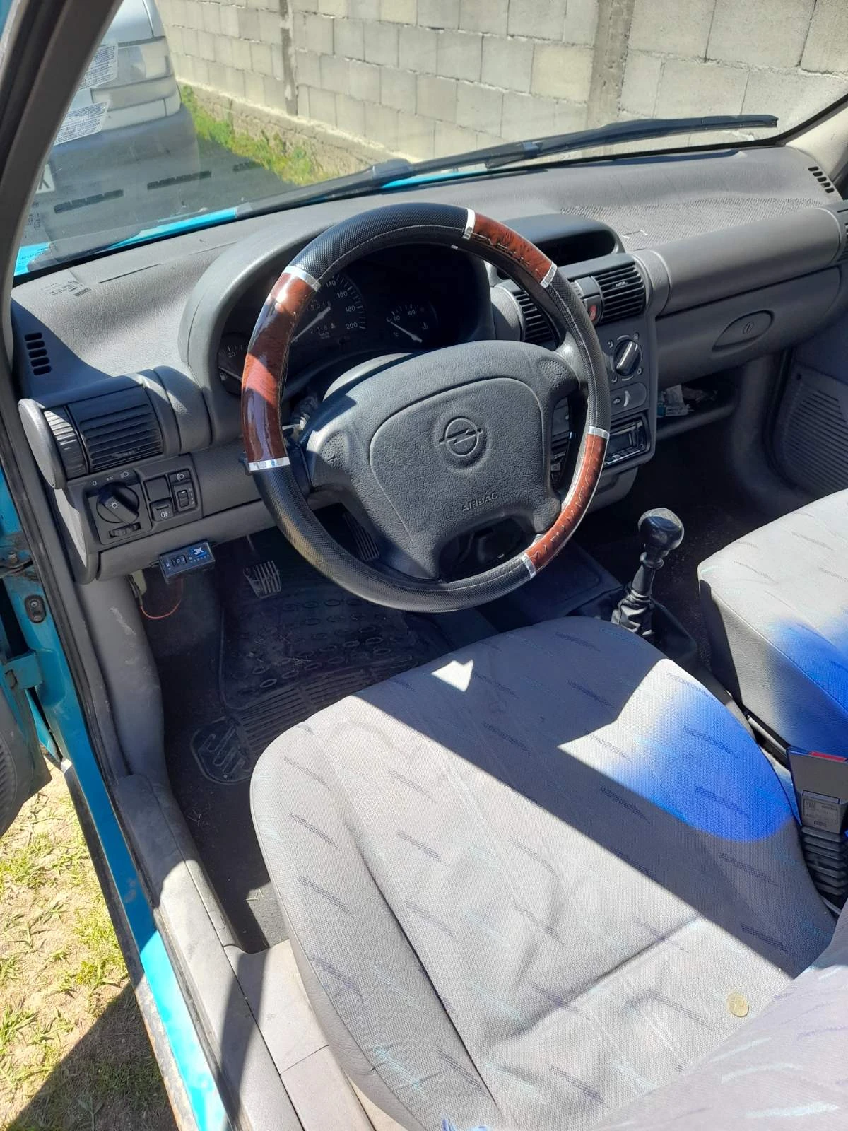 Opel Corsa Б - изображение 8