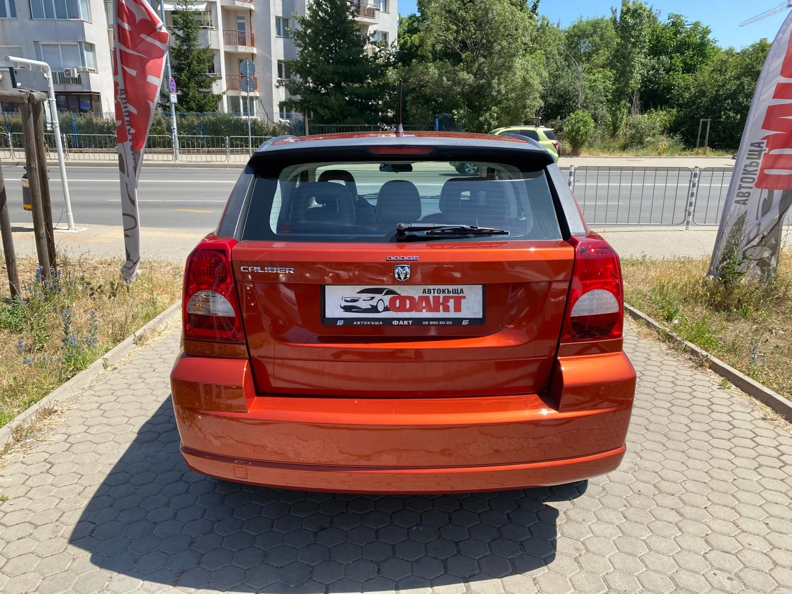 Dodge Caliber 1.8i/РЕАЛНИ КМ ! ! !  - изображение 5