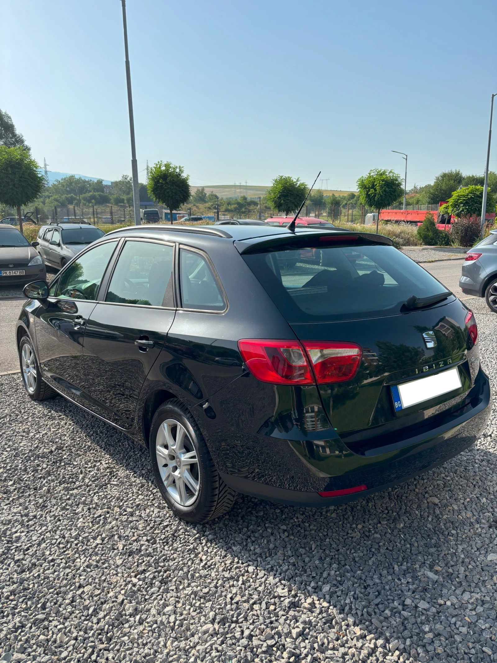 Seat Ibiza ST - изображение 5